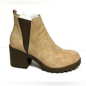 Dirty Laundry Womens Lisbon Bootie Size 9.5 M